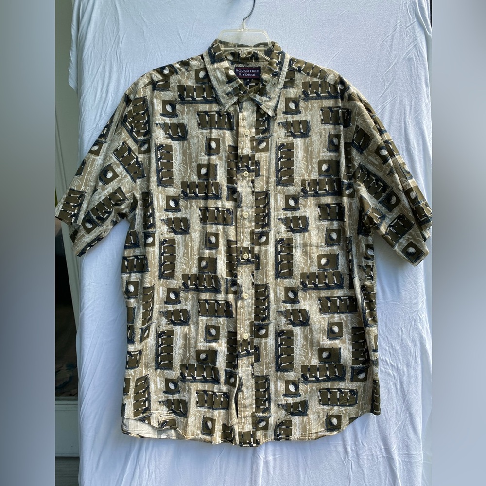 Roundtree & York Shirt top Mens Large All Over Print Short Sleeve Button Down